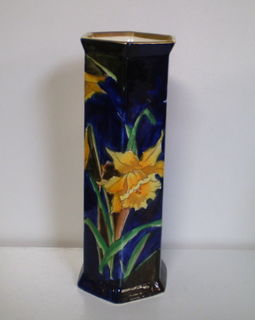 Hancock & Sons Corona Ware Daffodil Vase