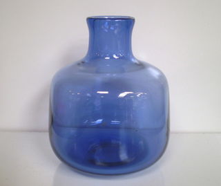Holmegaard vase, Etched Holmegaard 17795 8 1/2