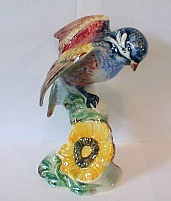 Beswick Chickadee Model No 929