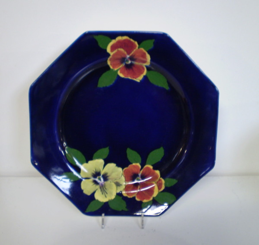 H & K Tunstall Pansy Plate