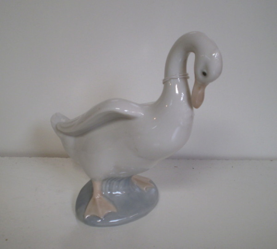 Nao Duck by LLadro