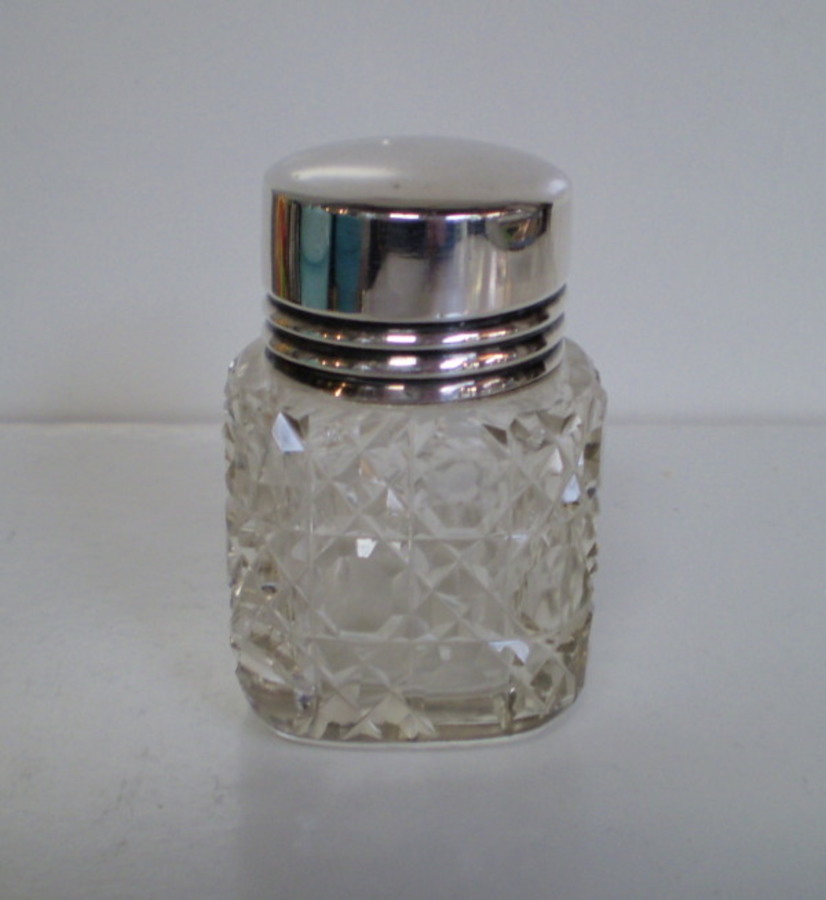 Smelling Salts Bottle with Sterling Silver Top, Birmingham 1906